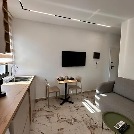 Apartment Matisse No26 - One Bedroom With Balcony *