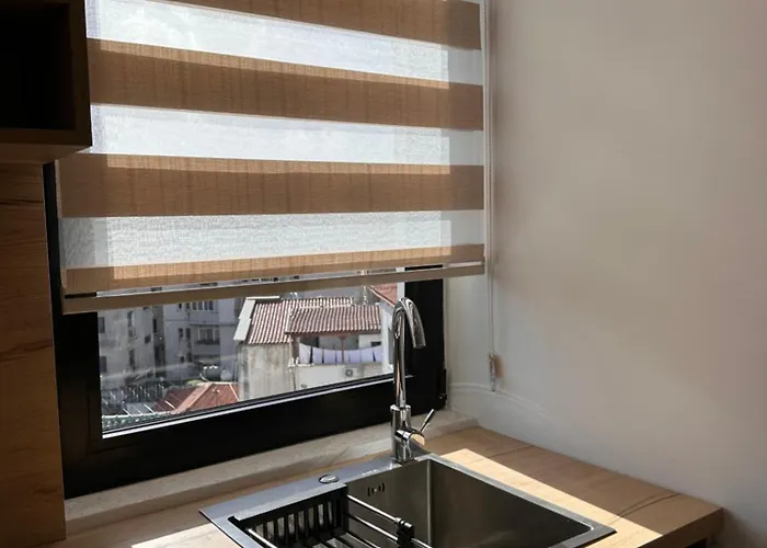 Matisse No26 - One Bedroom With Parking