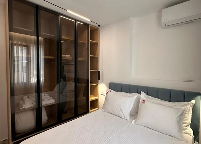 Matisse No26 - One Bedroom With Parking Apartment Tirana